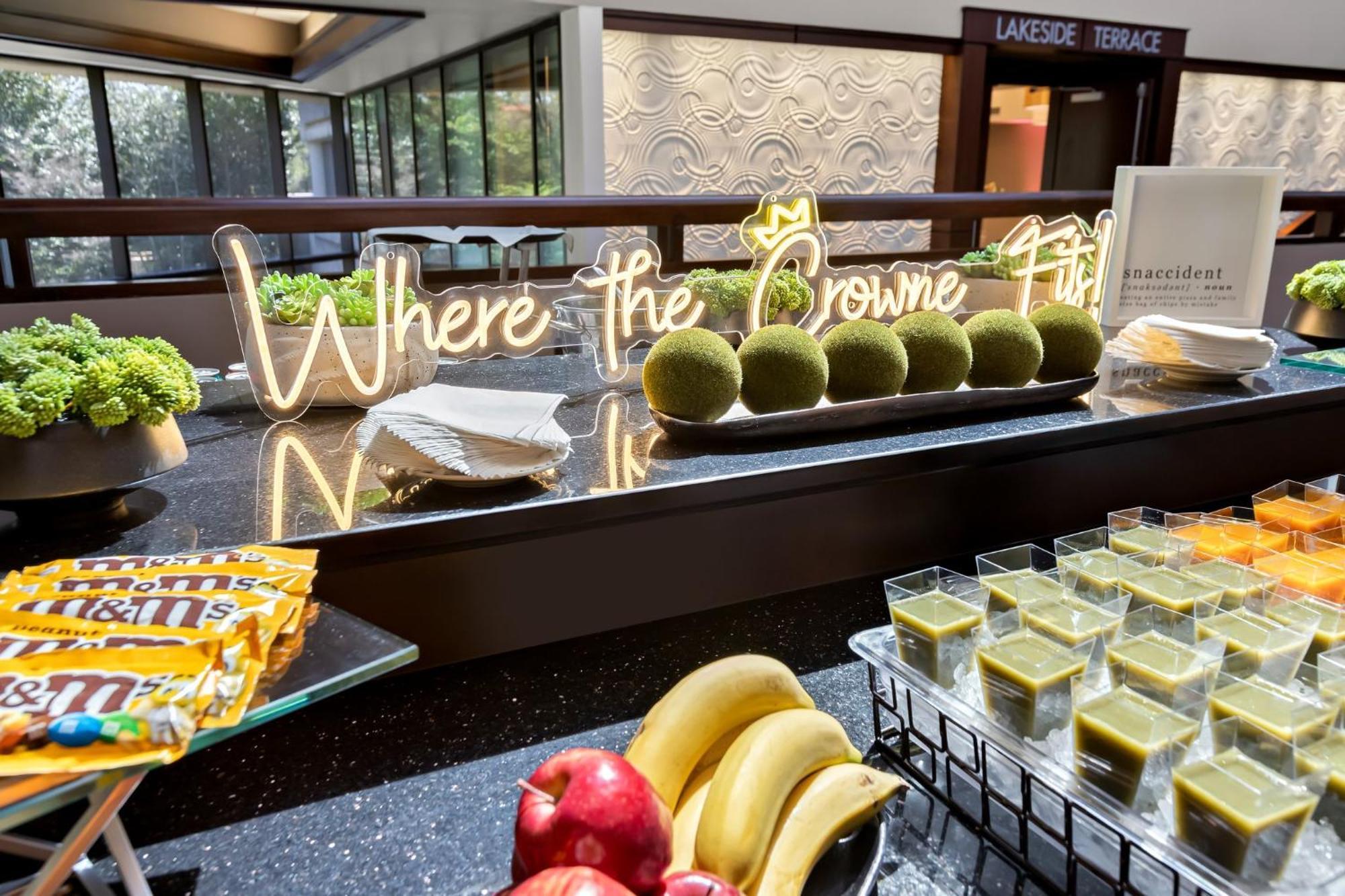 Crowne Plaza Princeton - Conference Center By Ihg Екстер'єр фото