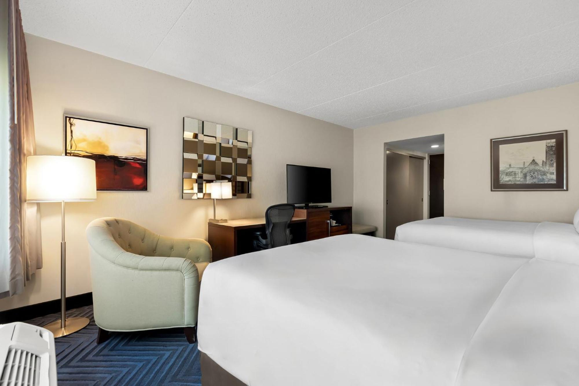 Crowne Plaza Princeton - Conference Center By Ihg Екстер'єр фото