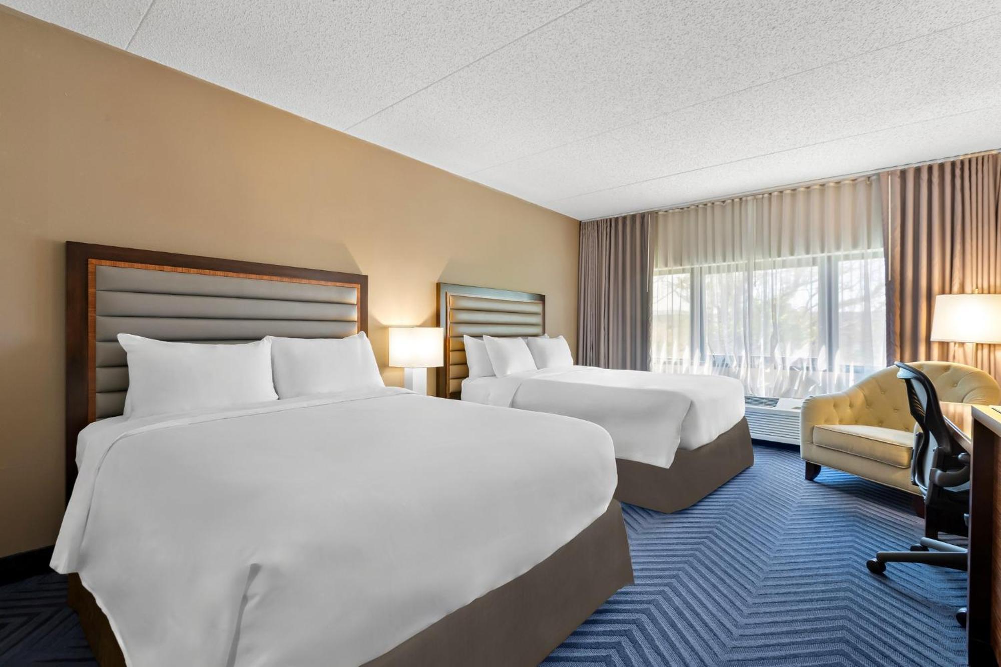 Crowne Plaza Princeton - Conference Center By Ihg Екстер'єр фото